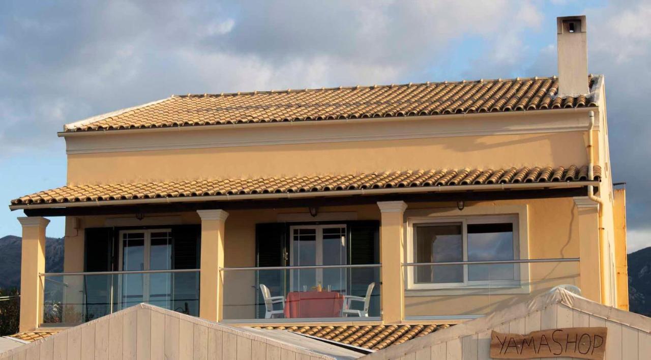 Frosos Beachfront Maisonette Acharavi Acharavi  Esterno foto