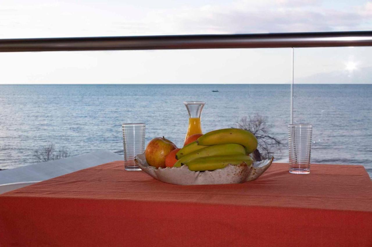 Frosos Beachfront Maisonette Acharavi Acharavi  Esterno foto