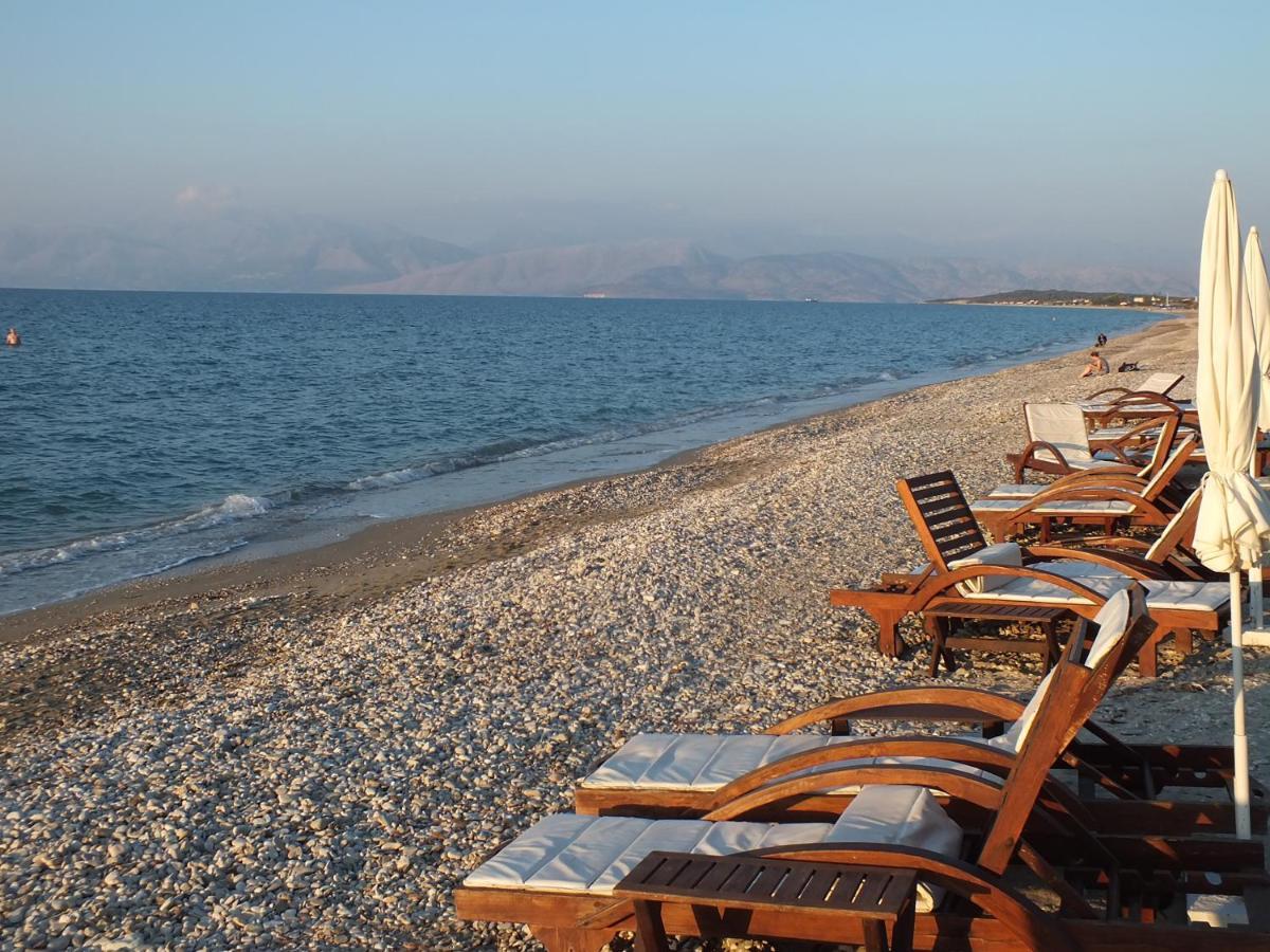 Frosos Beachfront Maisonette Acharavi Acharavi  Esterno foto