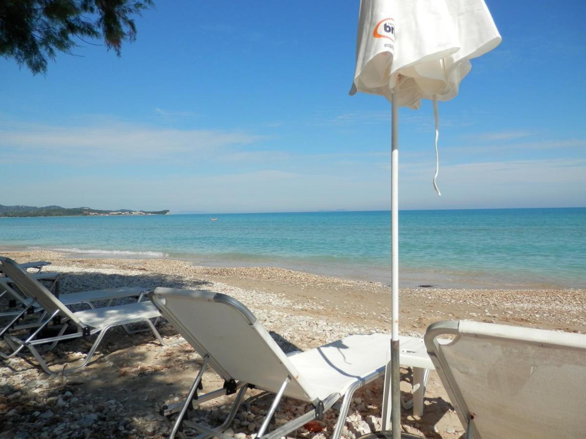 Frosos Beachfront Maisonette Acharavi Acharavi  Esterno foto